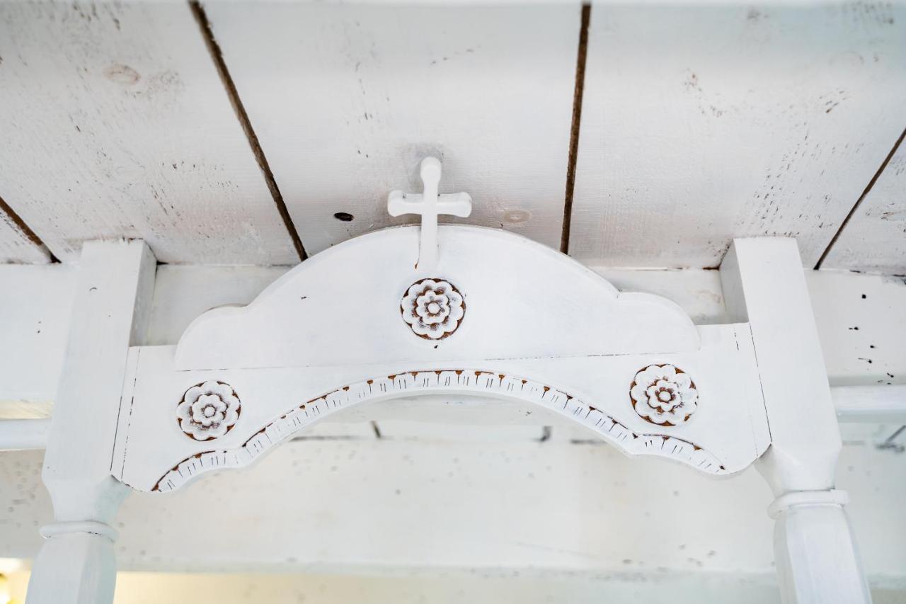 Olive Grove Cottage Menetaí Екстериор снимка