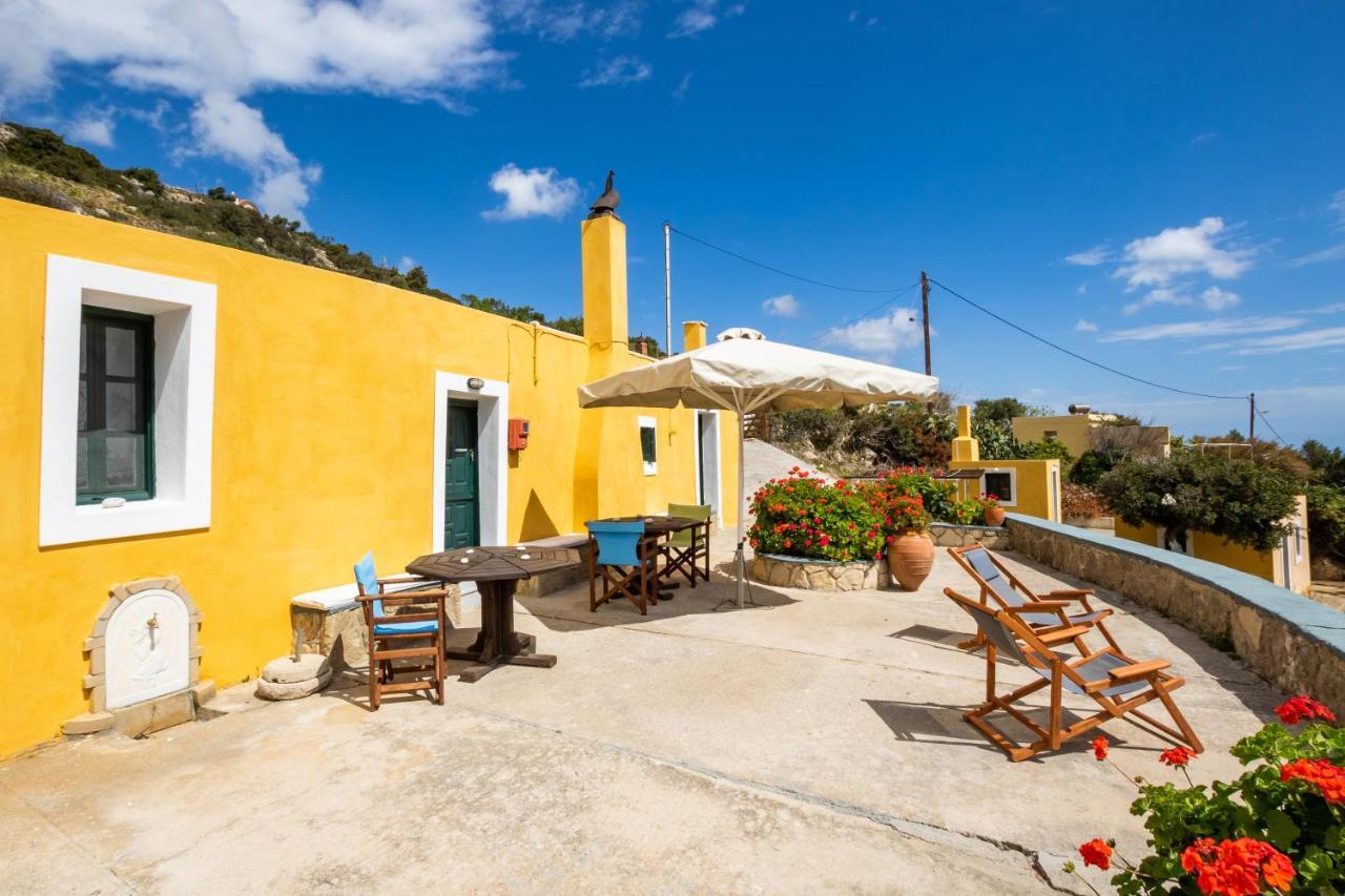 Olive Grove Cottage Menetaí Екстериор снимка
