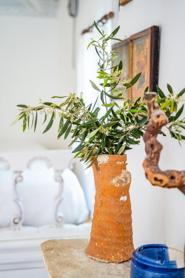 Olive Grove Cottage Menetaí Екстериор снимка